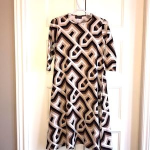Geo print dress - adorable with a belt!